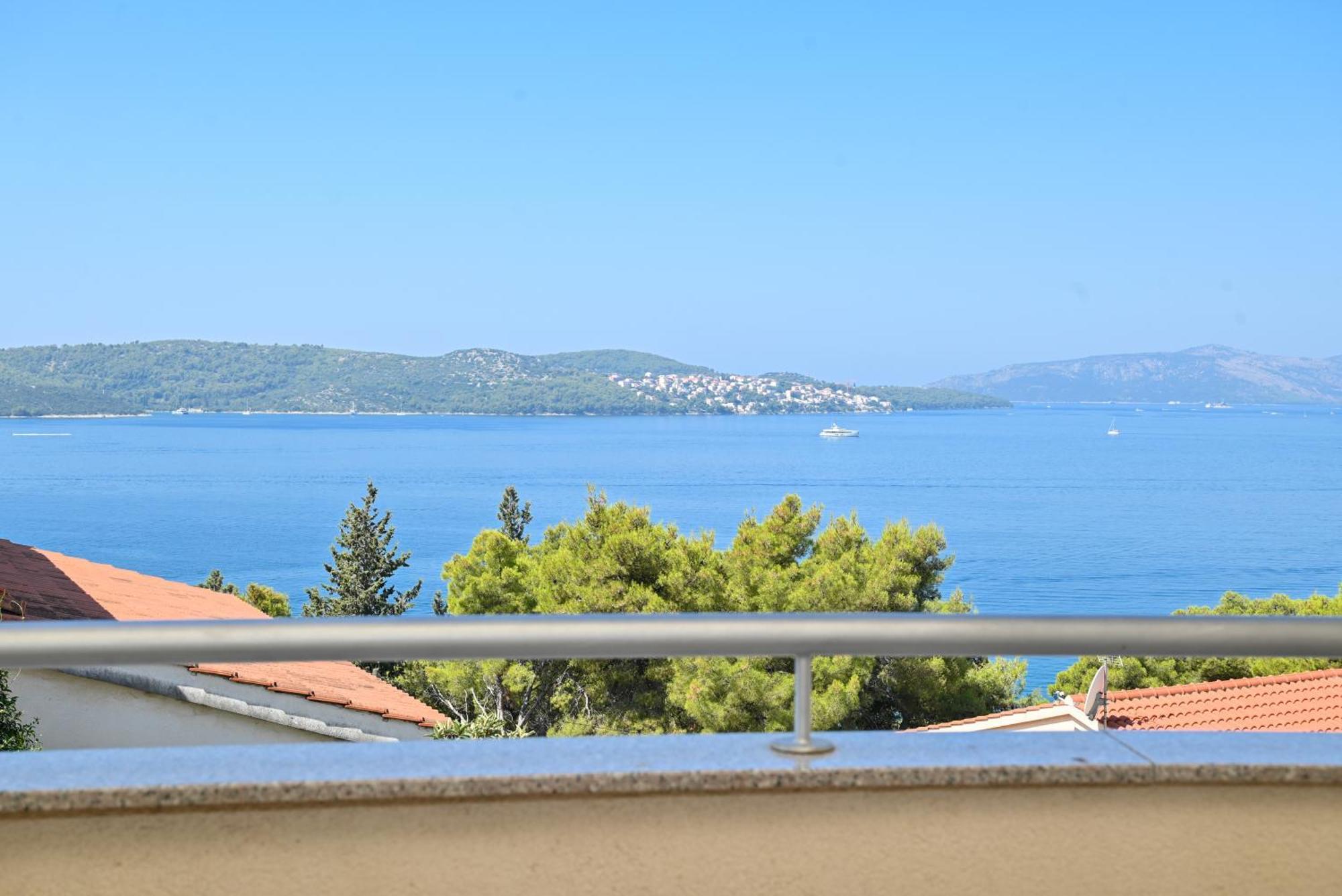 Sunny Place With Sea View Trogir Exterior photo
