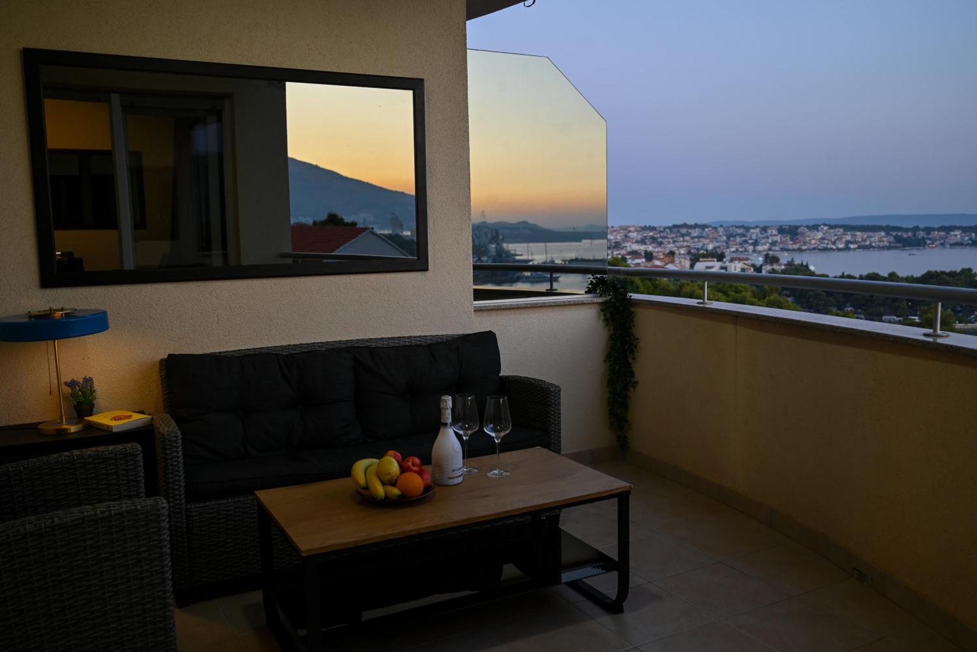 Sunny Place With Sea View Trogir Exterior photo